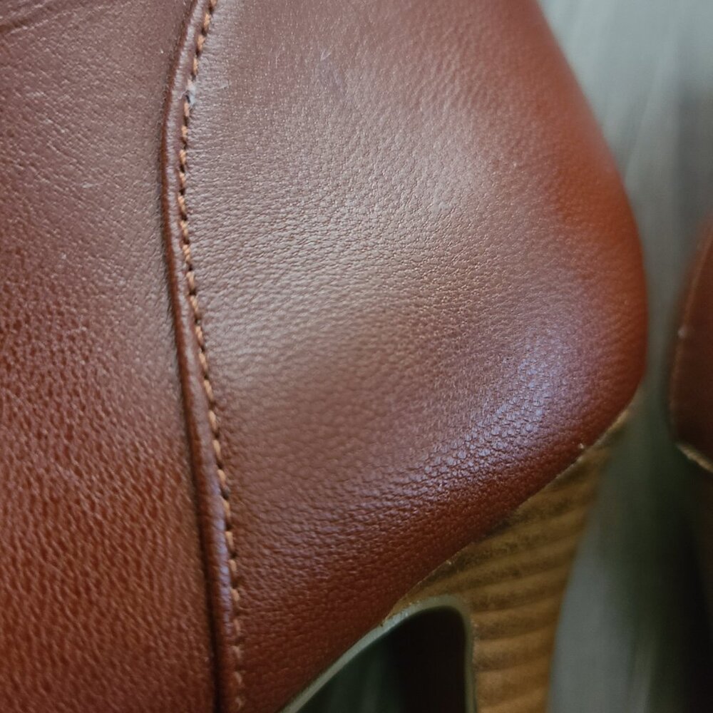 Nine West red leather booties 9.5M - Picture 2 of 9